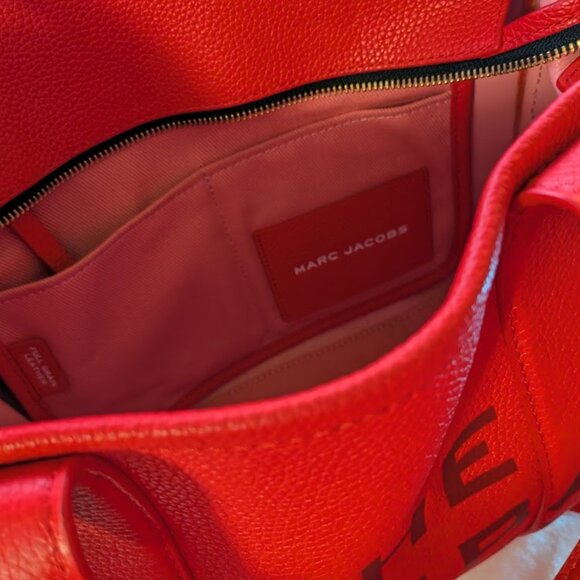 MARC JACOBS Large Red "The Tote Bag"  W/ Dust Bag - Picture 7 of 11